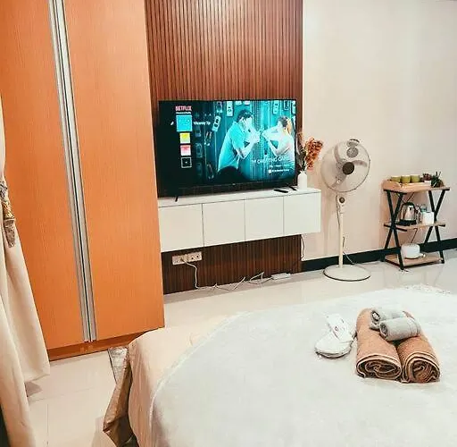 Unit Viceroy Residences Mckinley Hill Cd22b * Manila